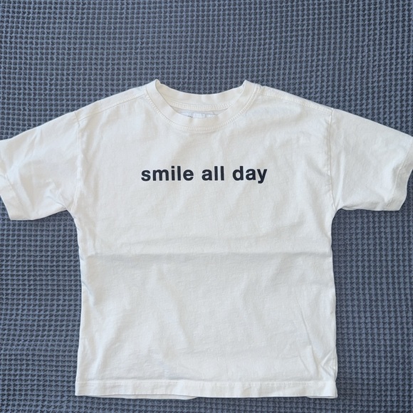 Kids T-Shirts Bundle - Set of 4 - Picture 5 of 6